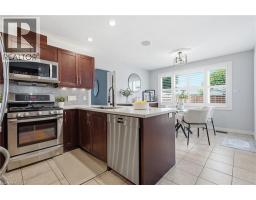 58 ZELLER Drive - 13