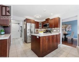 58 ZELLER Drive - 14