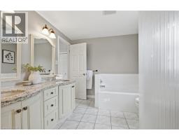 58 ZELLER Drive - 22