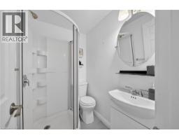 136 ROCKWOOD Avenue - 25