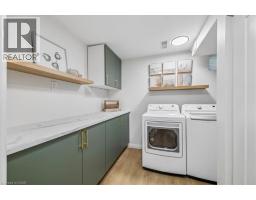13 SALINA Place - 38
