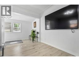 43 WHITFIELD Avenue - 18