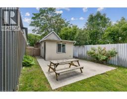 43 WHITFIELD Avenue - 46