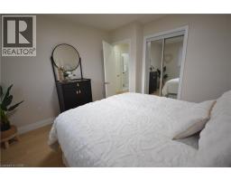 101 REID Avenue N - 20