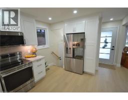 101 REID Avenue N - 9