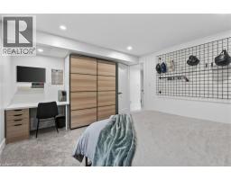195 VICTORIA Avenue - 39