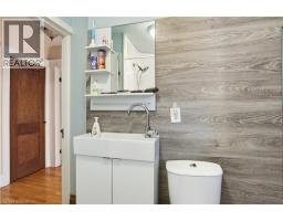 21 WEIR Street N - 29
