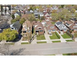 21 WEIR Street N - 37