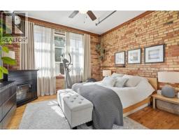 36 MARGARET Street UnitNo. 21 - 25