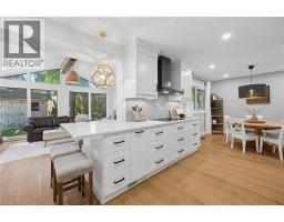 65 GILMOUR Crescent - 12