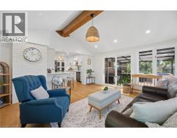 65 GILMOUR Crescent - 19