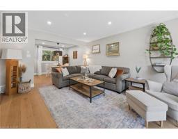 65 GILMOUR Crescent - 5