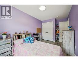 907 ROBERT FERRIE Drive - 25