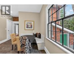 262 MAIN Street W - 23