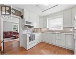 938 CLOVERLEAF Drive - 15