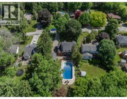 938 CLOVERLEAF Drive - 30