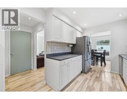 712 AUBURN Crescent - 6