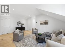 39 CREDIT Road - 36