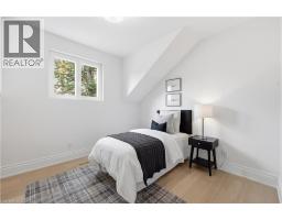 39 CREDIT Road - 40