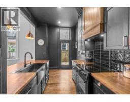 143 CATHARINE Street N - 14