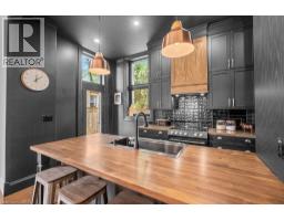 143 CATHARINE Street N - 15
