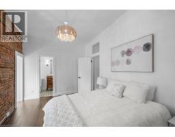 143 CATHARINE Street N - 18