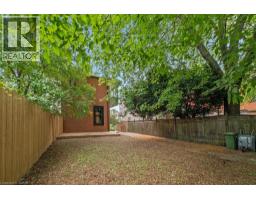 143 CATHARINE Street N - 28
