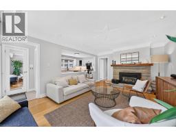 2209 CAROLINE Street - 14
