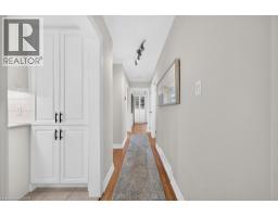 2209 CAROLINE Street - 16
