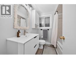 2209 CAROLINE Street - 17
