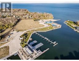 415 SEA RAY Avenue UnitNo. 403 - 32