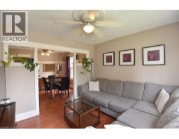 56 BARONS Avenue N - 5