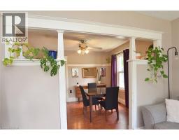 56 BARONS Avenue N - 8