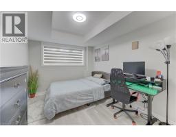235 CHAPEL HILL Drive UnitNo. 14 - 16