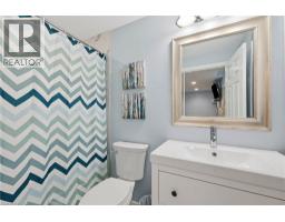 1381 OLD ZELLER Drive - 36