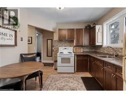 2 MILL Street E - 11