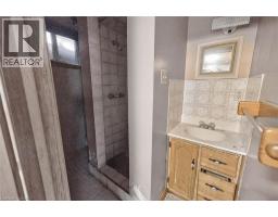 340 FAIRLAWN Street - 42