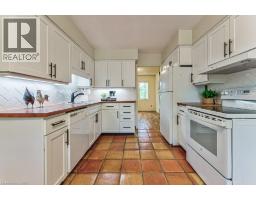 206 CANDLEWOOD Crescent UnitNo. 13 - 16