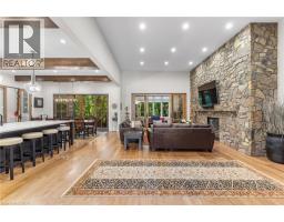 44 PIONEER RIDGE Drive - 18