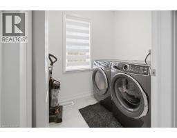 240 VELVET Way - 44