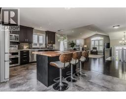 38 TAN Avenue - 12