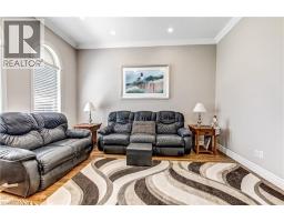 139 MANNHEIM Crescent - 12