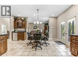 139 MANNHEIM Crescent - 14