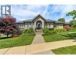 139 MANNHEIM Crescent - 3