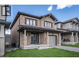 32 HEDGES Crescent - 2