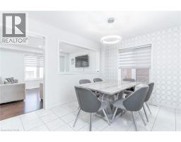32 HEDGES Crescent - 4