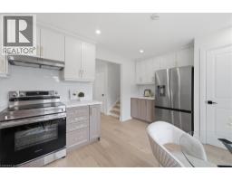 60 NETHERCOTT Drive - 10