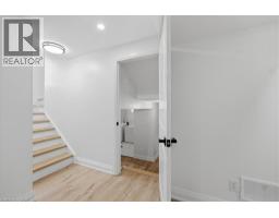 60 NETHERCOTT Drive - 26