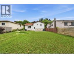 60 NETHERCOTT Drive - 32