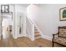 11 DROMORE Crescent - 21